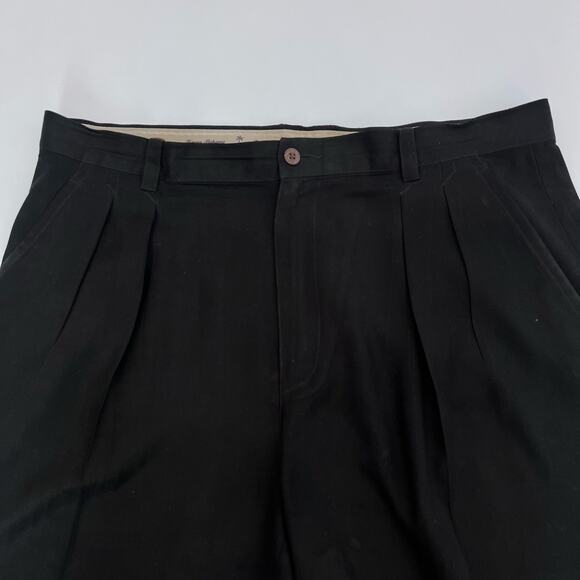 TOMMY BAHAMAS MENS 100% SILK TOROLA PLEATED SHORTS BLACK SIZE 36 - Picture 3 of 13